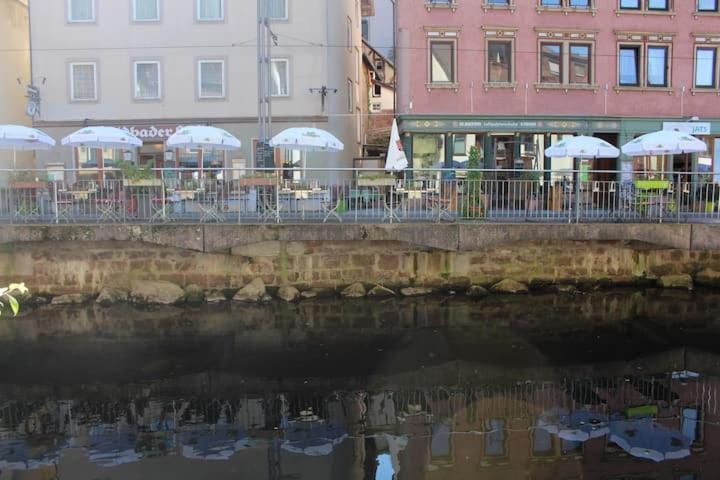 Moderne Wohnung Schwarzwald - In Bester Lage Direkt Am Fluss Bad Wildbad Luaran gambar